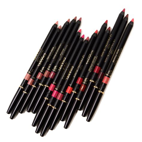 le crayon levres lip pencils